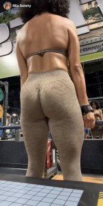Mia3.2548a0bab04449262.md.jpg